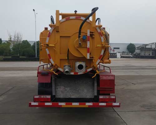 專威牌HTW5111GQWE型清洗吸污車